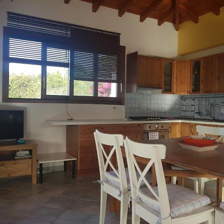 Villa Eos جايوس المظهر الخارجي الصورة
