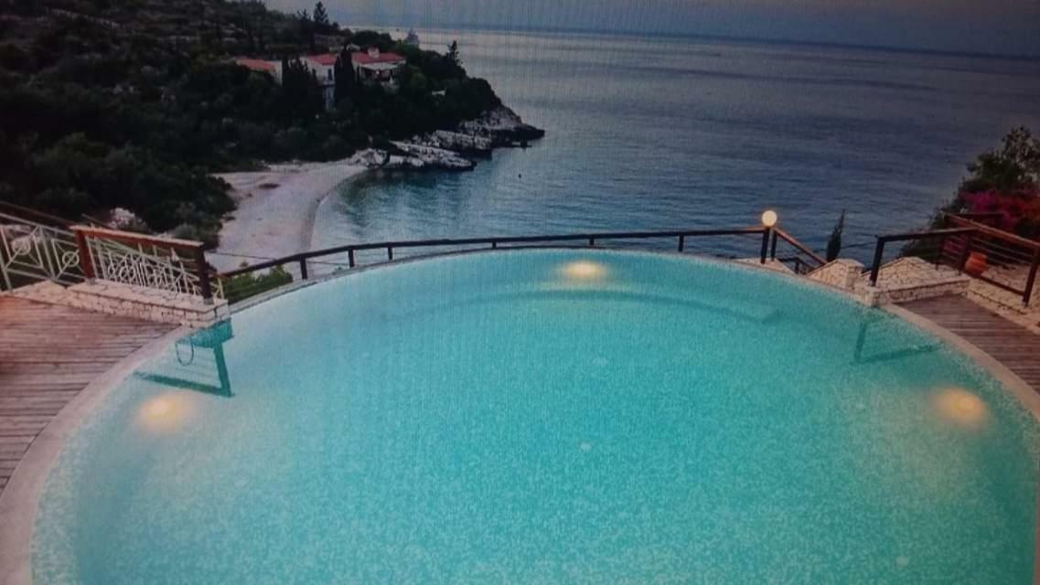 Villa Eos جايوس المظهر الخارجي الصورة